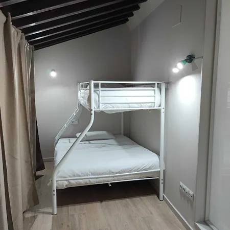 Apartment T4 En Centro *