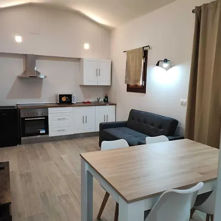 Apartment T4 En Centro